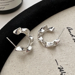 925 Argento Sterling Orecchini a Cerchio con Onde Irregolari per Donna Vintage Texture Metallo Liquido Gioielli Minimalisti