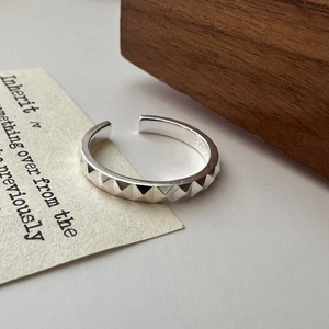 Minimalist S925 sterling silver open ring featuring a CNC carved triangular pattern design