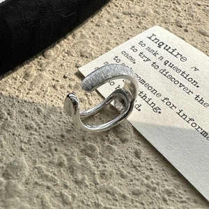Minimalist S925 sterling silver open ring featuring brushed texture and double layer design