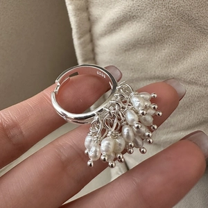 Elegant S925 sterling silver ring featuring delicate white freshwater pearl tassels