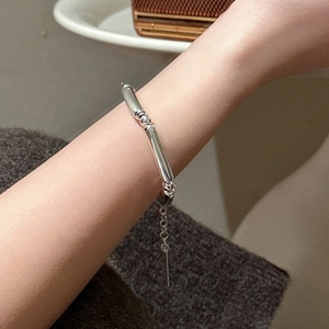 Minimalist S925 sterling silver hollow beaded bracelet with adjustable chain for women
