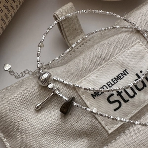 S925 sterling silver beaded necklace with stone pendant and heart-shaped logo tag