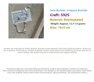 Détail d'un bracelet en argent sterling S925 à maillons irréguliers avec extension