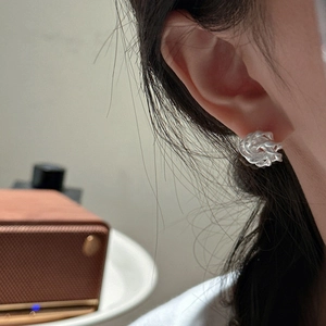 S925 sterling silver matte rose stud earrings with elegant floral design for women
