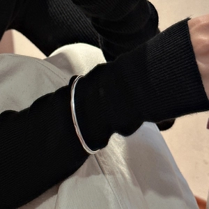 Minimalist S925 sterling silver matte cuff bracelet with irregular streamline design