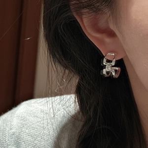 Minimalist S925 sterling silver double-layered square stud earring with zircon stone