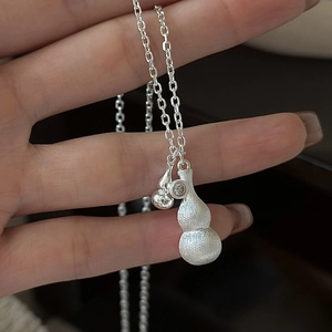 925 Sterling Silver Frosted Gourd Pendant Necklace For Women Vintage INS Style Minimalist Design Rhinestone Clavicle Chain Jewelry