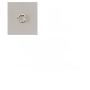 Detail view of S925 sterling silver ring showing its 2.6g weight and HK sizes