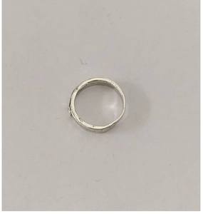 Detailed view of S925 sterling silver ring featuring a rustic hammered metal texture