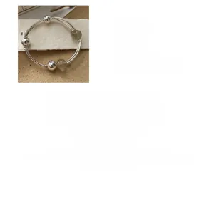 Detailed view of S925 sterling silver beaded elastic bracelet with weight and size info