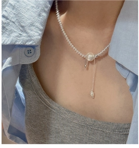 S925 Silber Perlenkette mit Barockperle, Sicherheitsnadel und langem Quastenanhänger