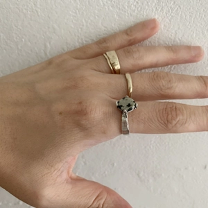 Set of vintage sterling silver ring with spotted stone and minimalist gold bands
