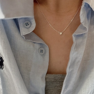 Minimalist S925 sterling silver necklace with a single round zircon pendant for women