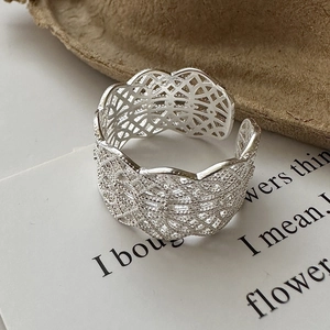 Wide vintage S925 silver lace ring featuring hollow woven texture and open adjustable band
