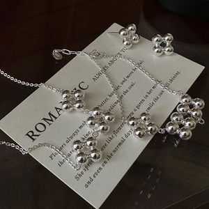 S925 sterling silver beaded clover necklace and earrings jewelry set on romantic card