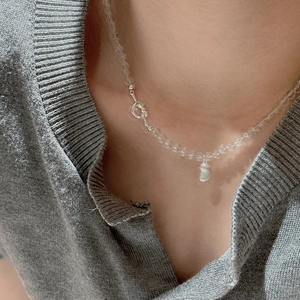 Collana minimalista in argento sterling S925 con cristallo bianco e chiusura a OT