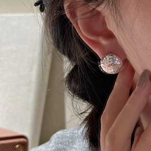 Minimalist S925 sterling silver round stud earrings with textured crushed ice finish