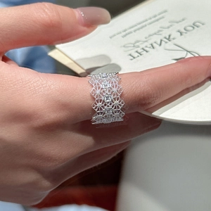 S925 sterling silver lace ring with hollow design and sparkling cubic zirconia stones