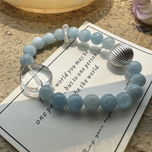 Bracelet extensible en argent S925 avec perles d'aigue-marine et grand cœur argenté