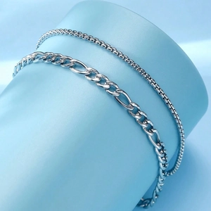Minimalist double-layered silver stainless steel chain bracelet for men with polished finish