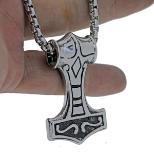 Vintage Thor's Hammer Mjölnir pendant in stainless steel with retro Nordic patterns
