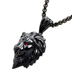 Collier pendentif tête de lion noir pour homme avec yeux rouges et chaîne maille