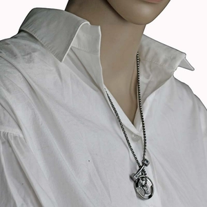 Collier avec pendentif haltère et disque de poids en acier inoxydable argenté pour fitness