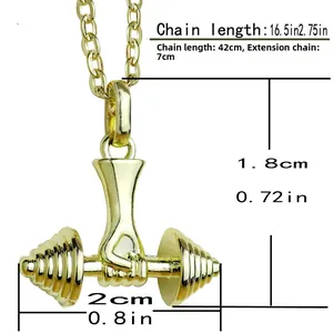 Détails de la taille du pendentif haltère et des dimensions de la chaîne fitness