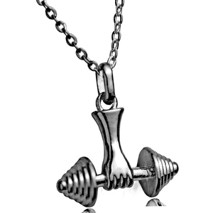 Collier avec pendentif haltère en argent et design de poignée pour les passionnés de sport