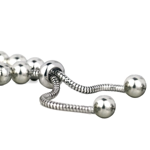 Bracelet ajustable en acier argenté avec chaîne serpent et fermoir coulissant rond