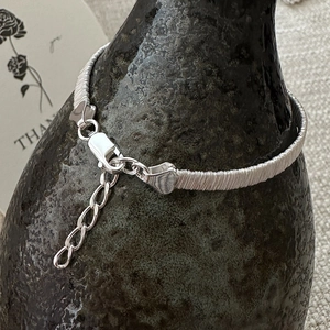 Elegant S925 sterling silver woven chain bracelet with adjustable lobster clasp closure