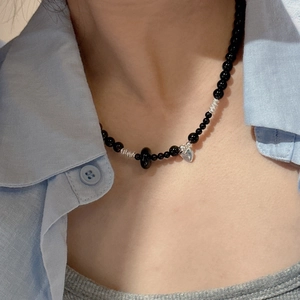 Minimalist S925 sterling silver black onyx beaded heart necklace on female model