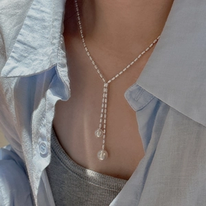 Minimalist S925 sterling silver Y-shaped tassel necklace with elegant white shell pearls
