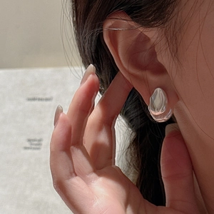 Minimalist S925 sterling silver lava teardrop earrings with high-polish metallic finish
