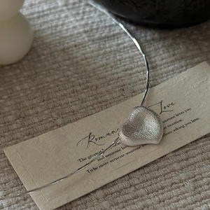 Minimalist S925 sterling silver heart necklace with brushed metal finish for women