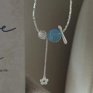 Collier en argent sterling S925 avec perles facettées, cristal bleu et pendentif petite fleur