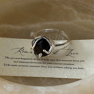 Anillo vintage de plata de ley S925 con piedra de obsidiana negra redonda grande