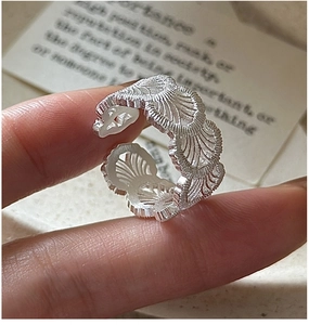 Detailed close-up of S925 sterling silver open ring with unique frosted lace texture