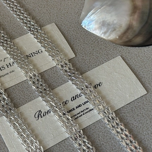 Polished S999 sterling silver multi-row herringbone chain bracelet in retro design
