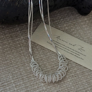 Minimalist S925 sterling silver twisted ring necklace with delicate fine square chain link