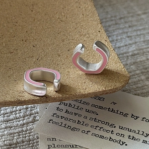 Minimalist S925 sterling silver ear cuffs with pink enamel in geometric C-shape design