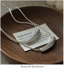 Détails du collier en argent sterling S925 avec pendentifs géométriques CNC et chaîne popcorn
