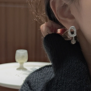 S925 sterling silver earrings featuring irregular hoops and transparent crystal bead drops