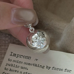 925 Sterling Silver Round Ball Pendant Hexagram Star Pattern Electroplated Geometric Niche Design Rhinestone Jewelry For Women