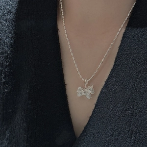 Elegant S925 silver necklace featuring a sparkling pavé-set Scottish terrier pendant