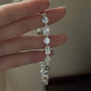 Minimalist S925 sterling silver bracelet with textured geometric matte round metal discs