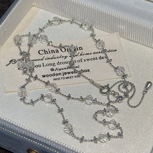 Collier en argent sterling S925 avec perles de cristal facettées dans un écrin cadeau