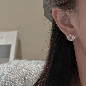 Minimalist S925 sterling silver mesh hoop earrings with 3D woven geometric design
