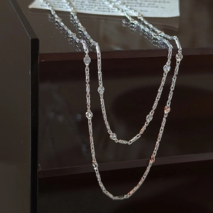 Italian style S925 sterling silver necklace featuring twisted links and faceted diamond beads