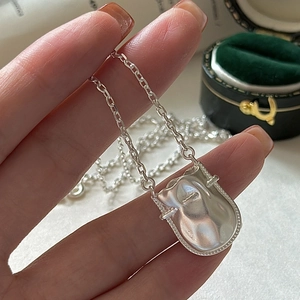 Collier Pendentif Sac de Fortune en Argent Sterling 925 pour Femmes Chaîne de Clavicule Sac d'Argent Plissé Irrégulier